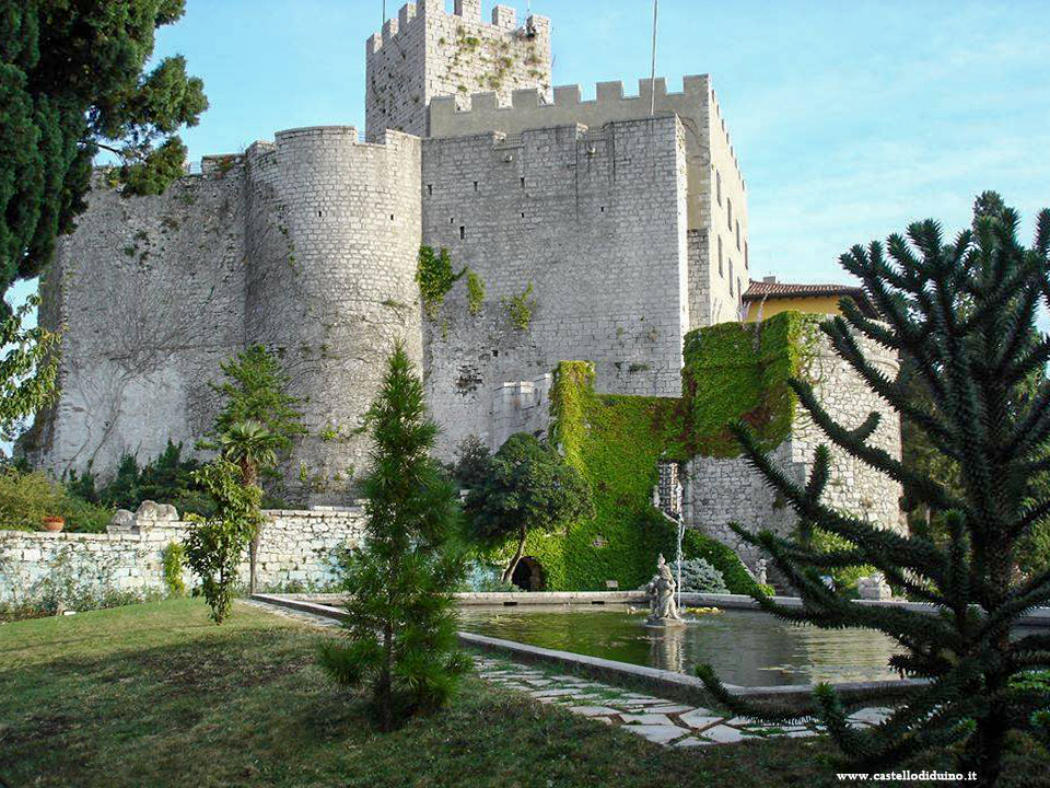 Castello di Duino 1 www.castellodiduino